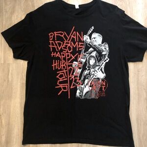 NWOT BRYAN ADAMS 2023 TOUR SHIRT